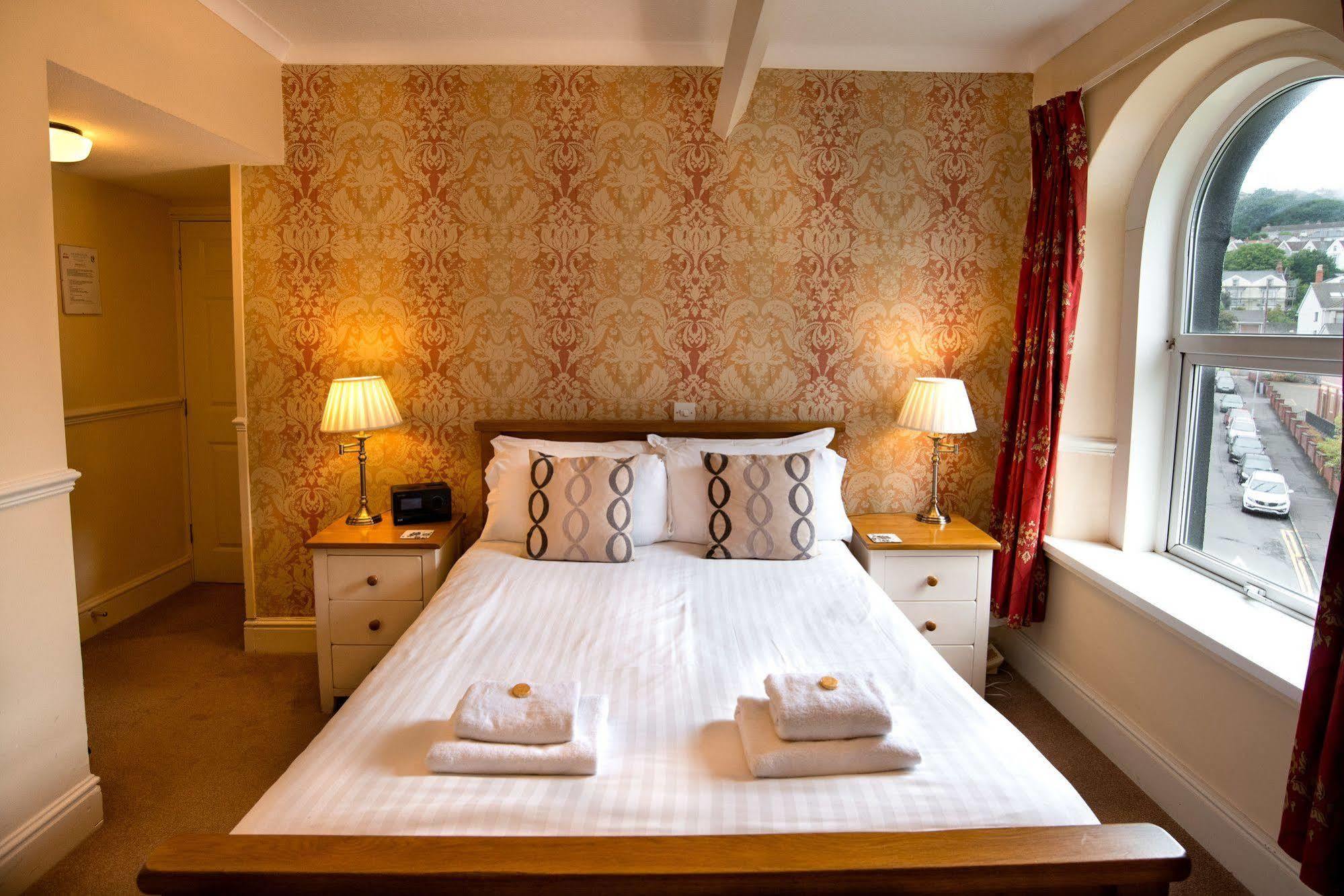 The White House By Bodacious! Swansea Eksteriør bilde
